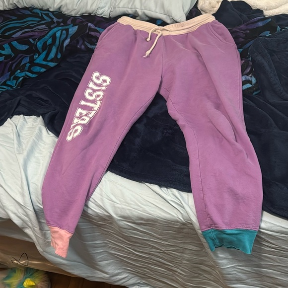 Sisters Apparel Sweatpants - Picture 1 of 6
